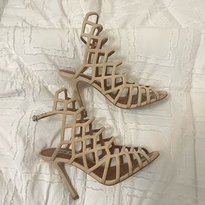 Steve Madden Nude Heels size 7